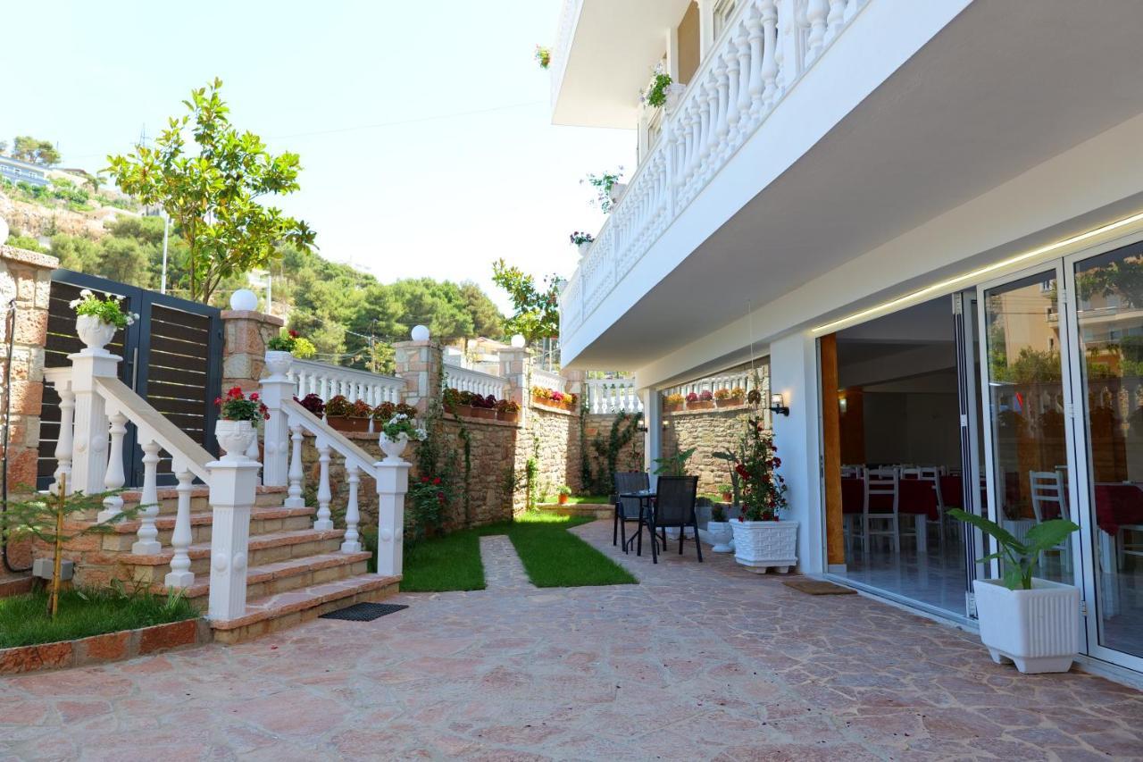 Elite Hotel Sarande Bagian luar foto