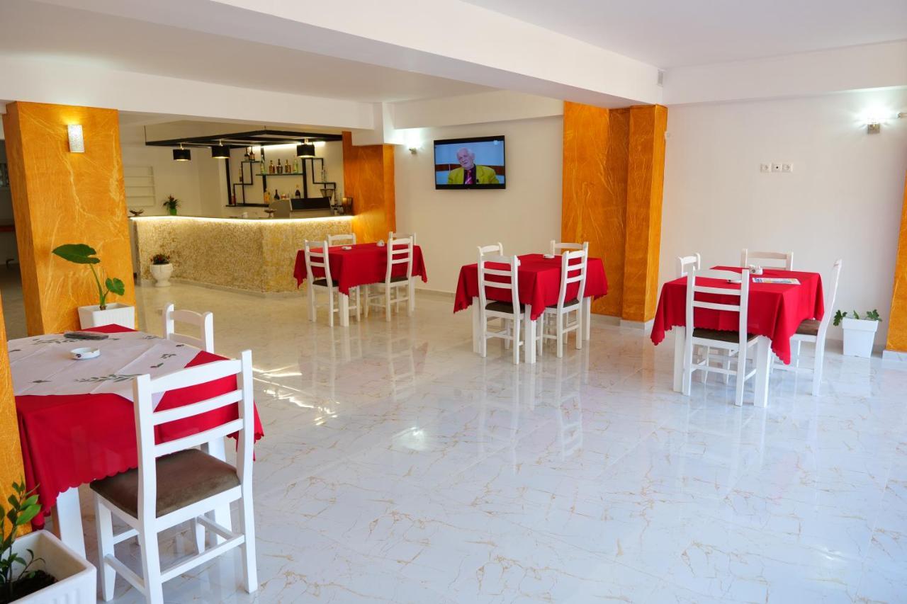 Elite Hotel Sarande Bagian luar foto