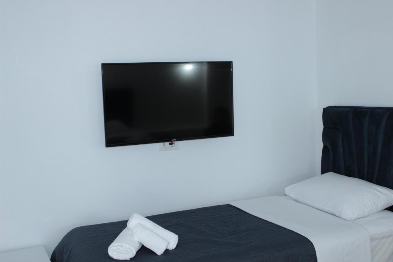 Elite Hotel Sarande Bagian luar foto