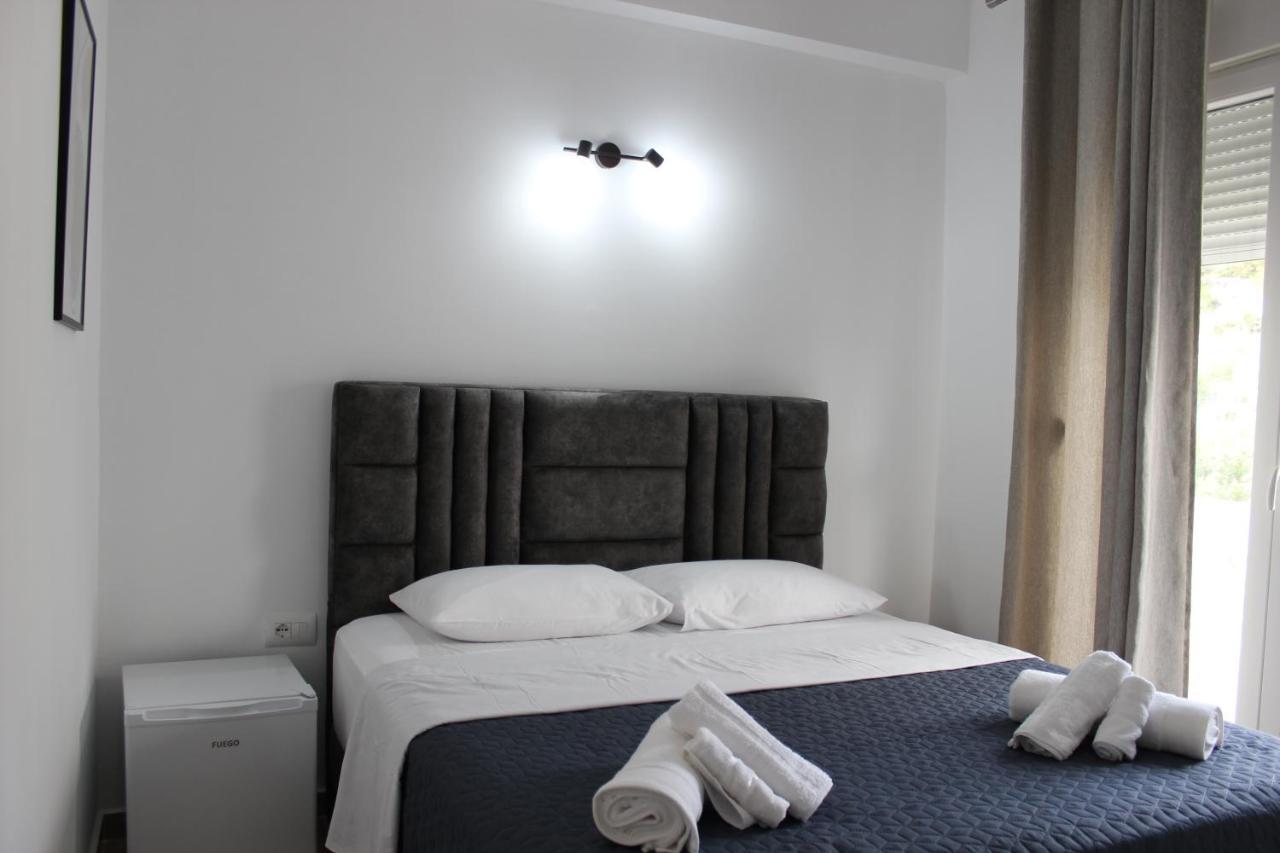 Elite Hotel Sarande Bagian luar foto
