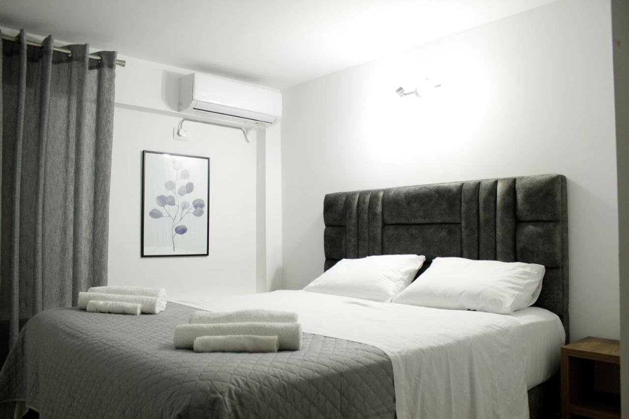 Elite Hotel Sarande Bagian luar foto
